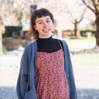 Chloe Lange