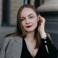 Елена Елисеева