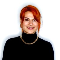 Julie Strat