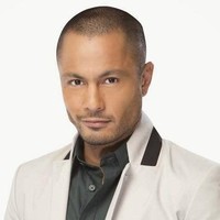 Derek Gomez