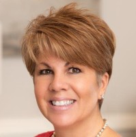 Donna Petrucci-Deeb