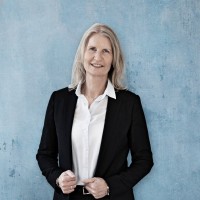 Helle Østergaard