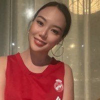 Jeanne Loh