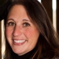 Lisa Stone