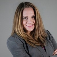 Wendy Hogan