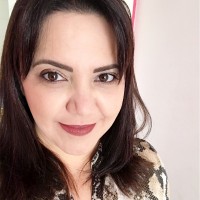 Simone Barcelos