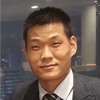 卢晓明