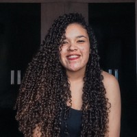 Vitória Émille