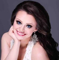Alaina Davis