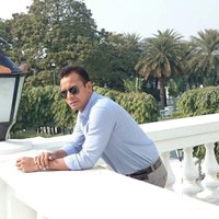 vicky giri