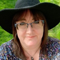 Toni Winbourne