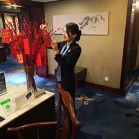 刘梅娜