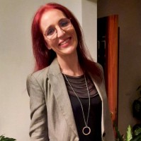 Debora V.