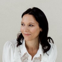 Alison Leon