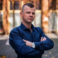 👋🏻Adrian Majewski