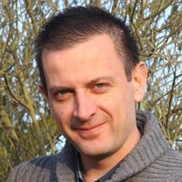Kristof Tillon