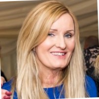 Lesley Hewitt