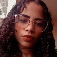 Adriane Ribeiro