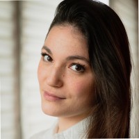Alexandra Narozny