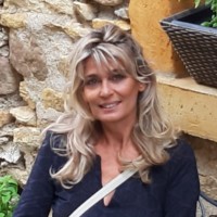Caroline Bourge