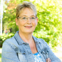 Karin Van Den Blink-Hoefs