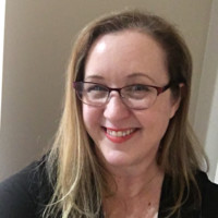 Lynne Mccombes