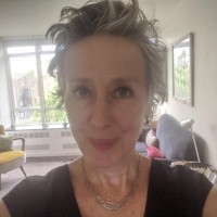 Elizabeth Dixon