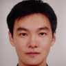 邱郁翔