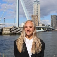 Isa De Boer