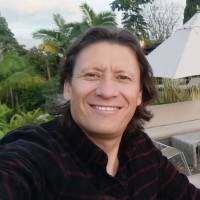 Yan Vargas