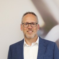 Henk De Vries