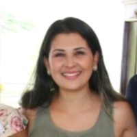 Tatiane A.