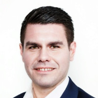 Chris Warren