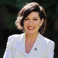 Leeanne Enoch