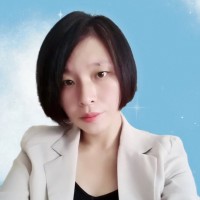 Holly Yuan