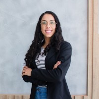 Poliana Flores