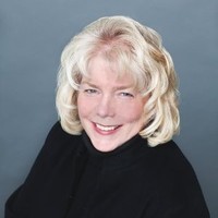 Nannette Maciejunes