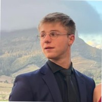 Alistair Van Der Riet