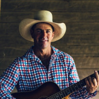 Tom Curtain