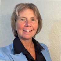 Katja Warbende