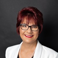 Annelize van Rensburg
