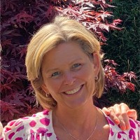 Jeanette Van Steenis