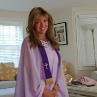 Dr Rev Heidi Brinkman