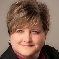 Lori Theis