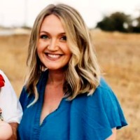 Nichole Dennis
