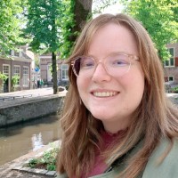 Esther Vlasblom