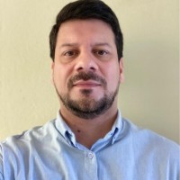 Rodrigo Salinas