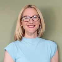 Julia Reynolds