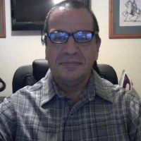 Héctor Mena