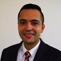 Carlos Uribe